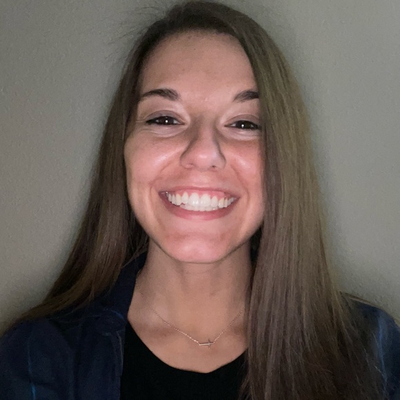 Meet your Posher, Abby - Picture 1 of 1